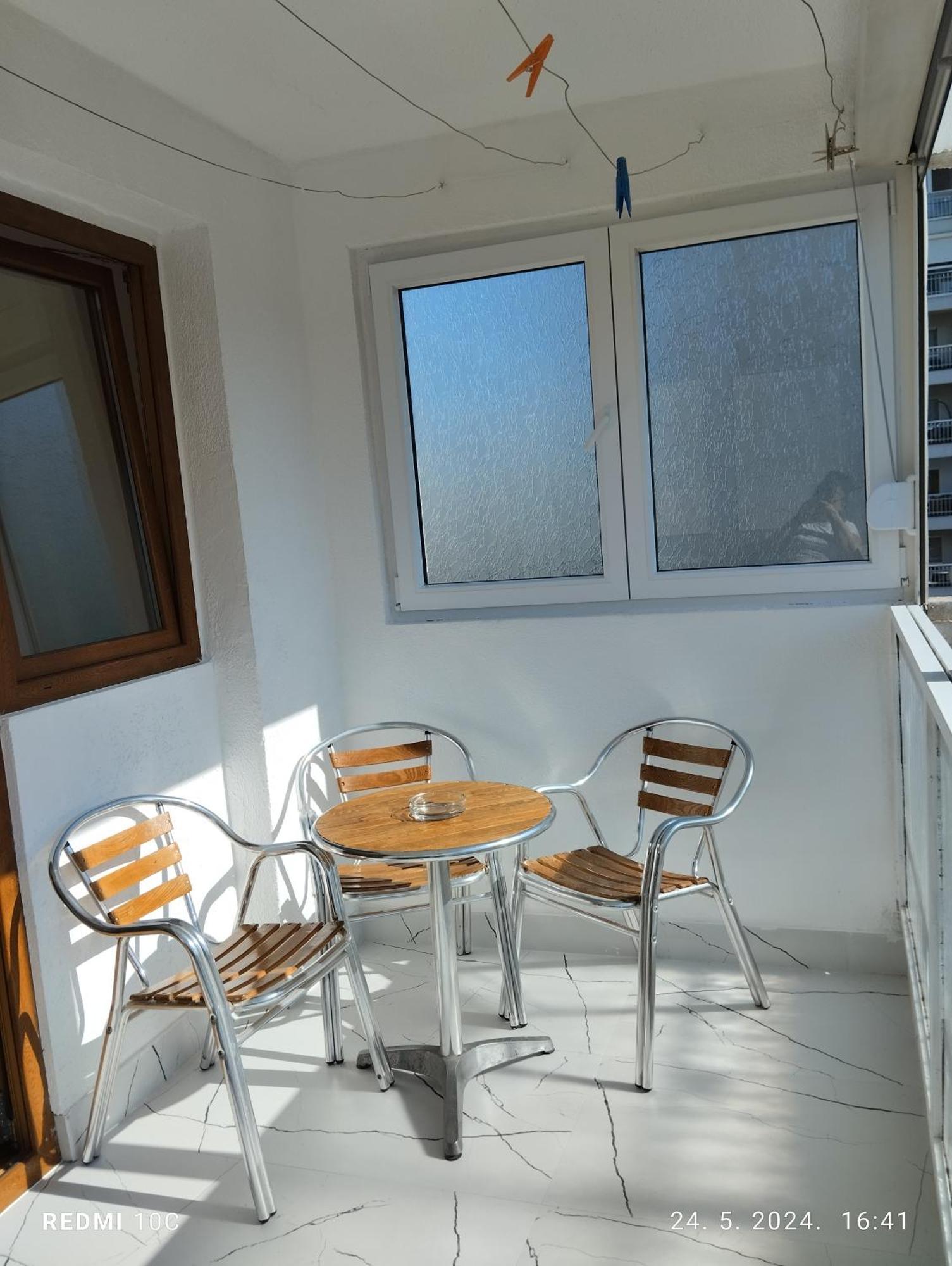 Natali Apartment Bar